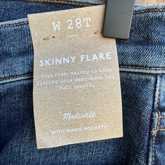 NWT Madewell The Skinny Flare Jean - Picture 2 of 13